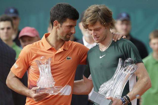 迪马利亚对 迪马利亚对