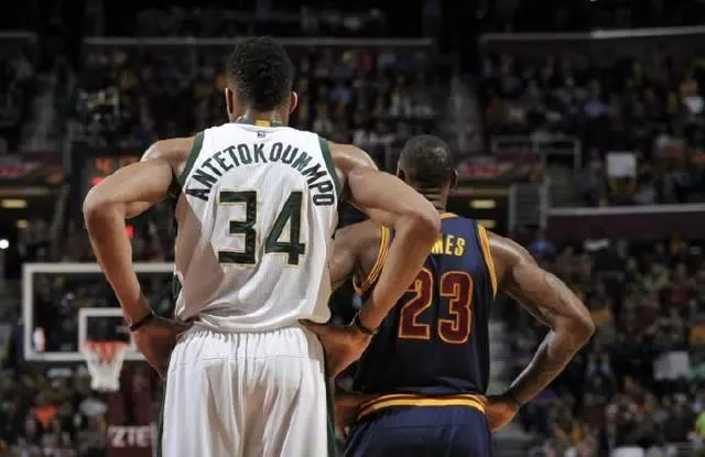 内切吸引 内切吸引