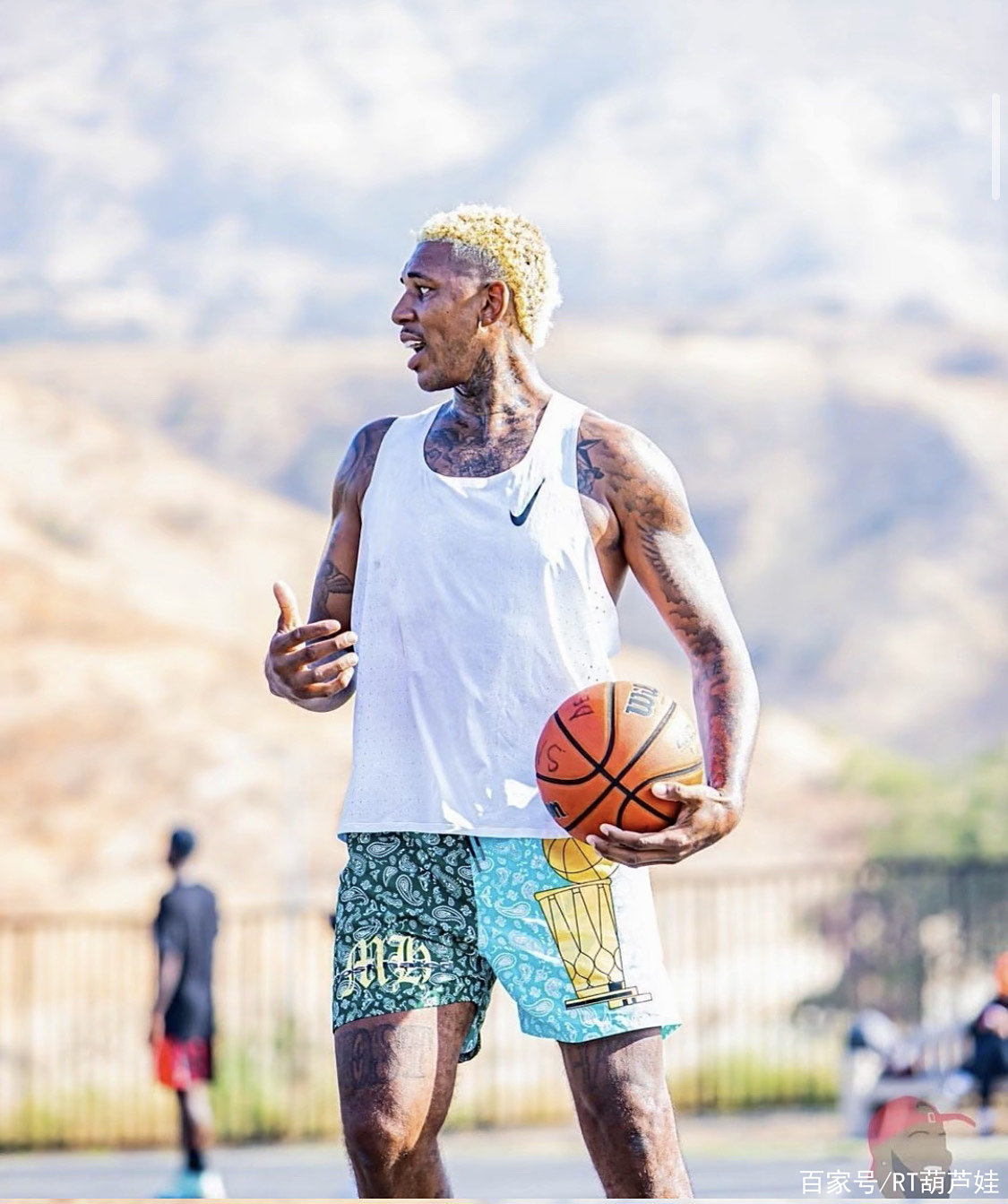 更具现实张 更具现实张